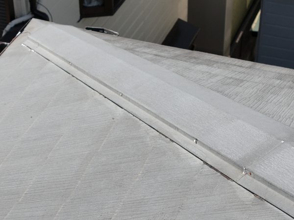 さいたま市にて屋根修理、棟板金交換の施工前写真